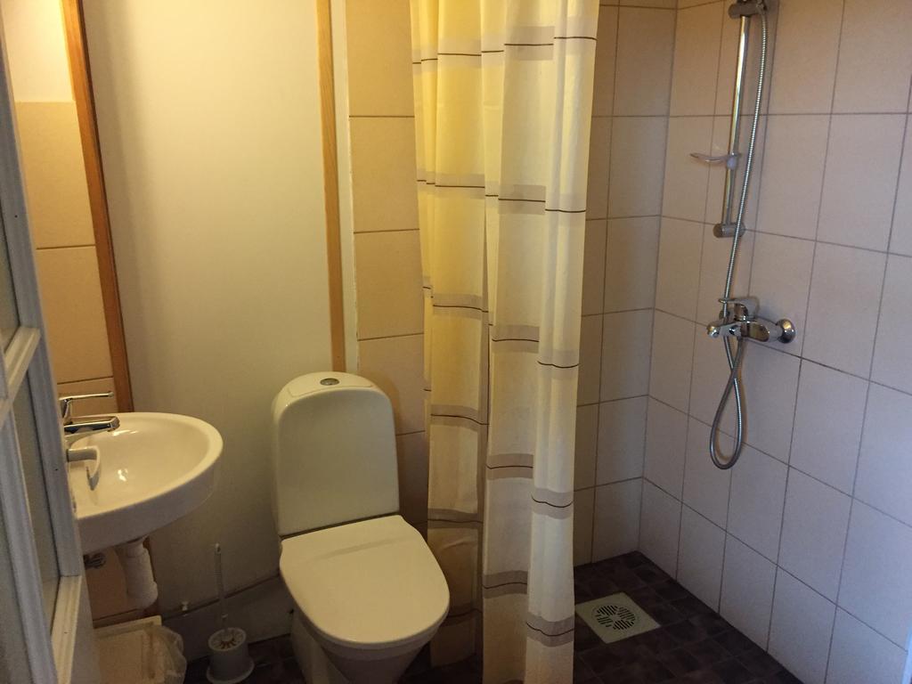 Laane Pansion Bed and Breakfast Käsmu Eksteriør billede