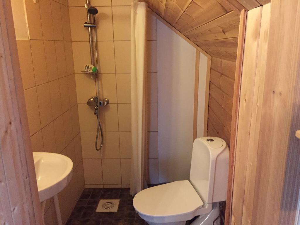 Laane Pansion Bed and Breakfast Käsmu Eksteriør billede
